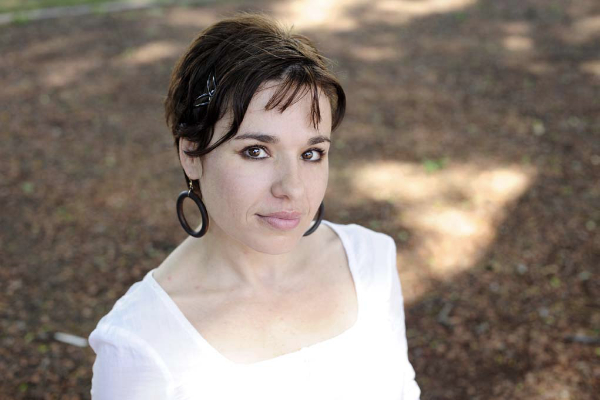 Texto en obra: Betina González