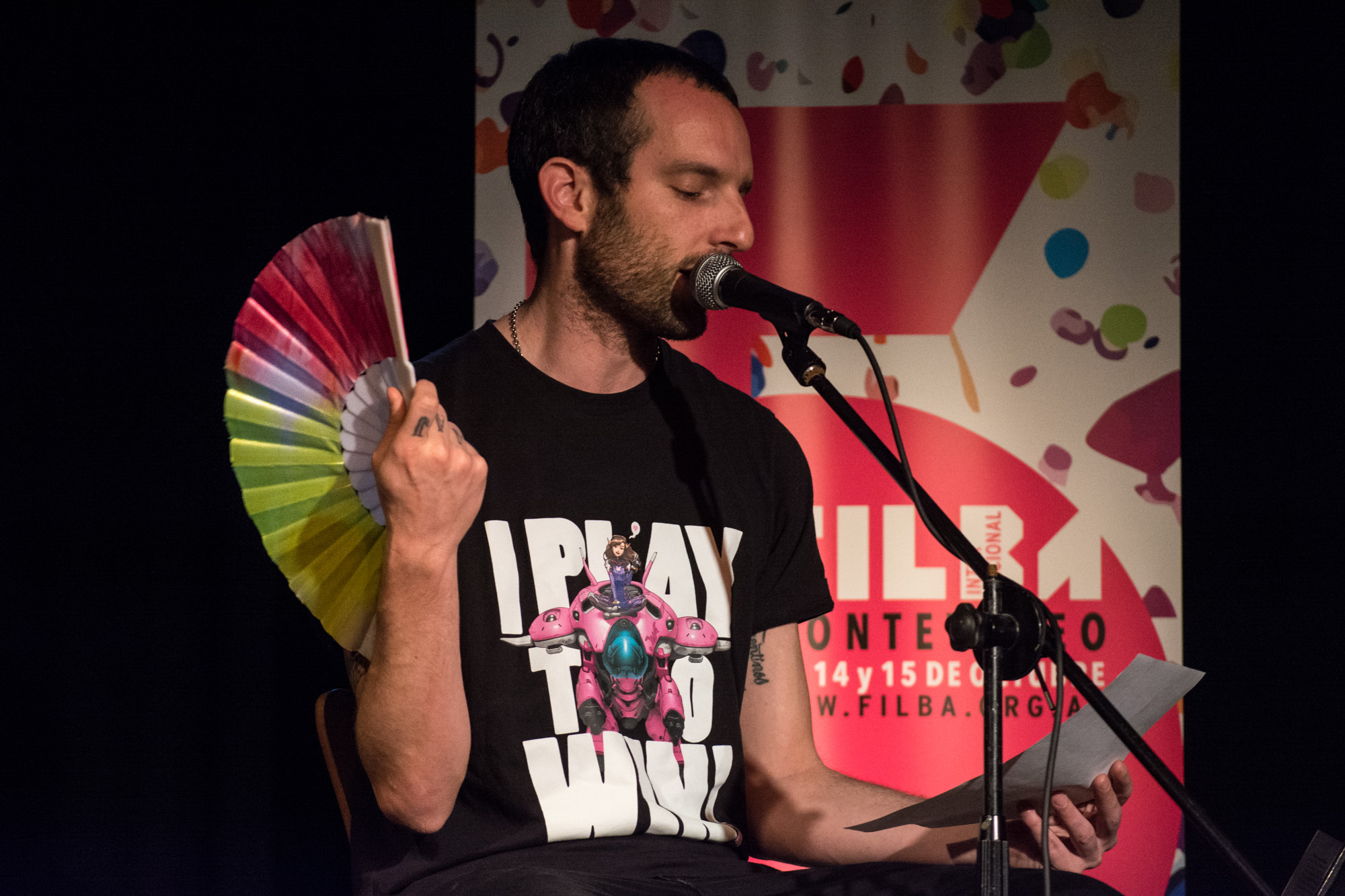 Mariano Blatt lee el poema inédito «Una idea»