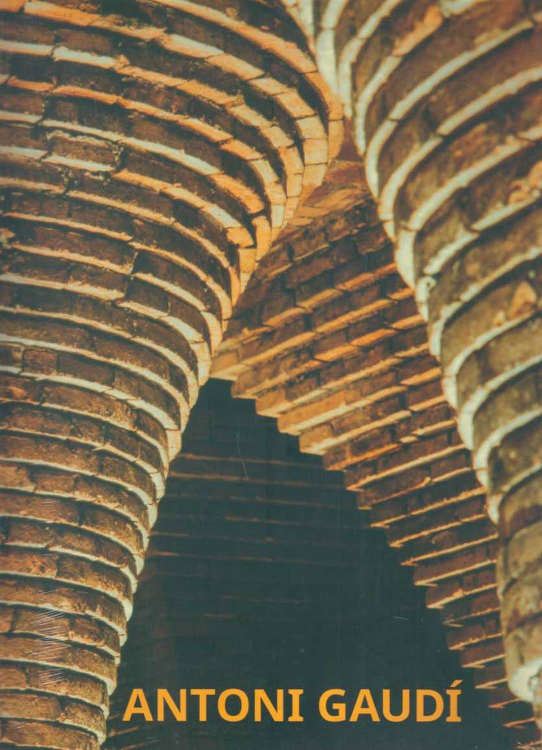 ANTONI GAUDI